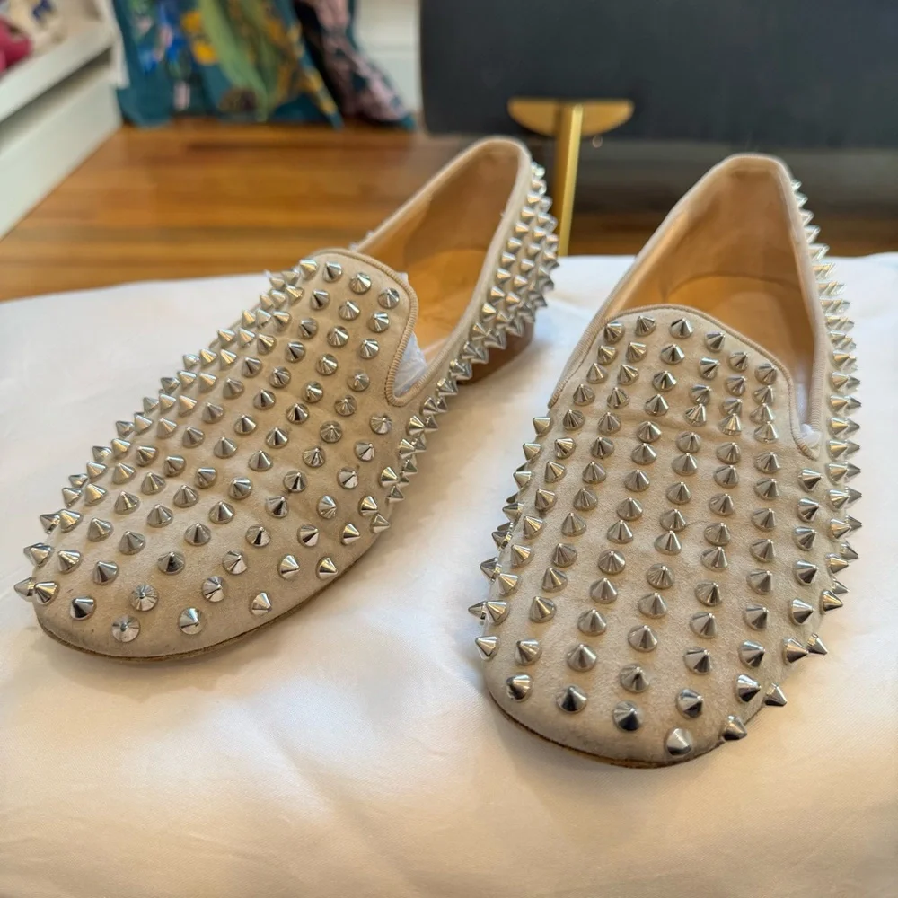 Christian Louboutin Dandelion Beige Suede Studded Loafers size 37.5 - Picture 2 of 6